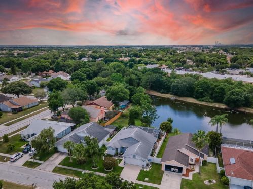 13206 Pine Creek Cir, Riverview, FL 33579-7134