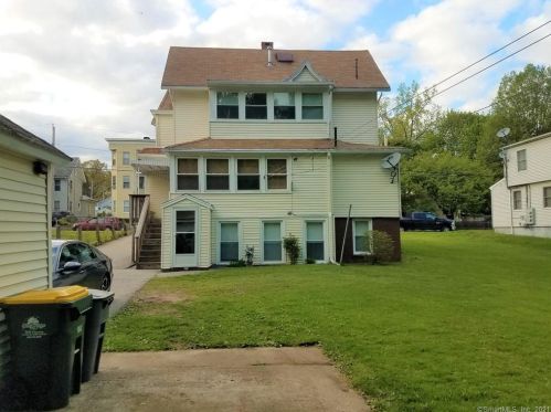 28 Locke St, Ansonia, CT 06401-1512