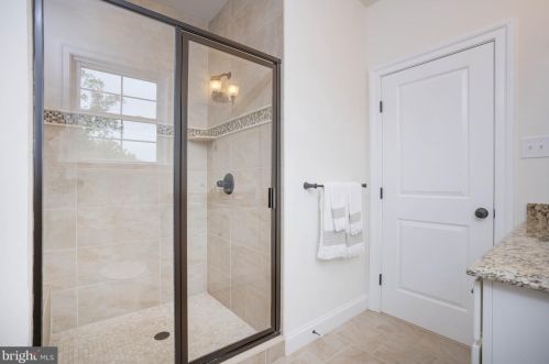 10 Pine Valley Ct, Glen Mills PA  19342-1823 exterior