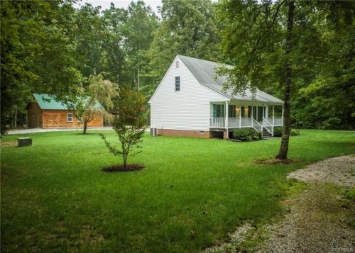 4397 Old Buckingham Rd, Powhatan, VA 23139-5731
