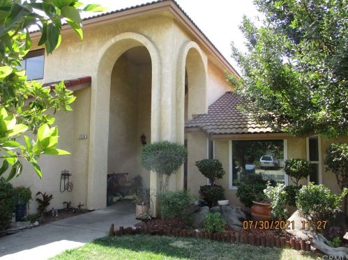 2526 Beechwood Way, Madera, CA 93637-4905