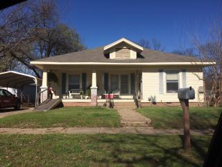 721 A St, Ardmore OK  73401-6841 exterior