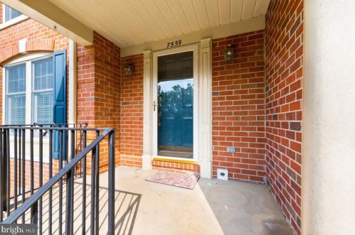 7559 Westmore Dr, Springfield VA  22150-4271 exterior