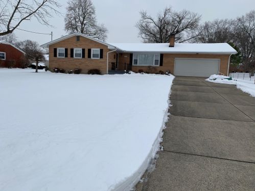 118 Stolz Dr, Liberty Township, OH 45042