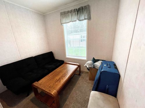 26 Cedar St, Hinsdale NH  03451-2426 exterior