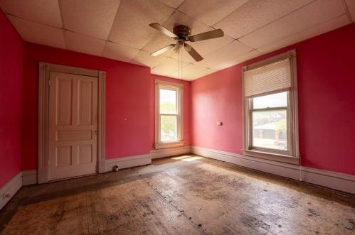 225 Station St, Mc Donald PA  15057-1137 exterior