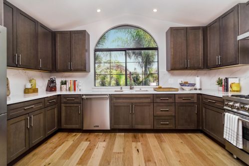 560 Apple Grove Cir, Santa Barbara CA  93105-4086 exterior