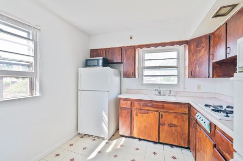 47 14 St, Bayonne NJ  07002-3508 exterior