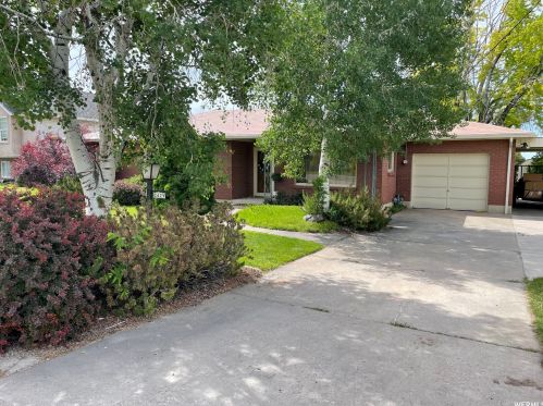 2429 300, Clearfield, UT 84015-3403