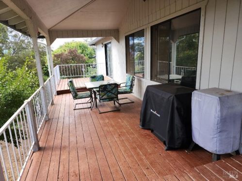 18961 Coyle Spg Rd, Middletown CA  95467-8222 exterior