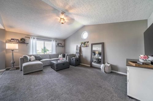 11016 Carnival Ct, Hamilton, KY 41091-7444