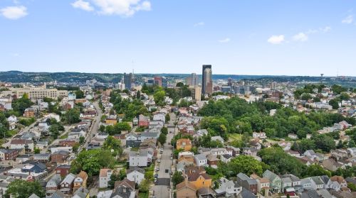 343 Boggs Ave, Pittsburgh PA  15211-2074 exterior