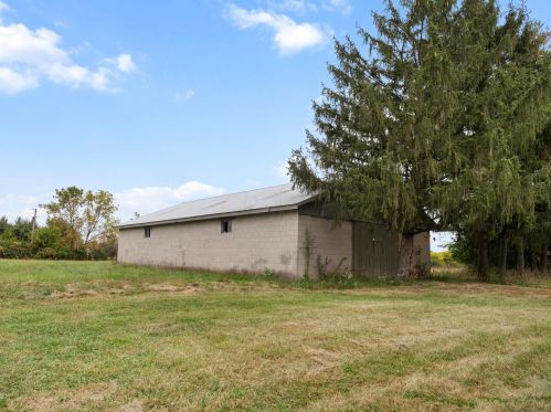 2545 Olmstead Rd, West Jefferson OH  43162-9640 exterior