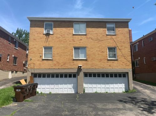 3911 Gatewood Ln, Cincinnati, OH 45236-3539