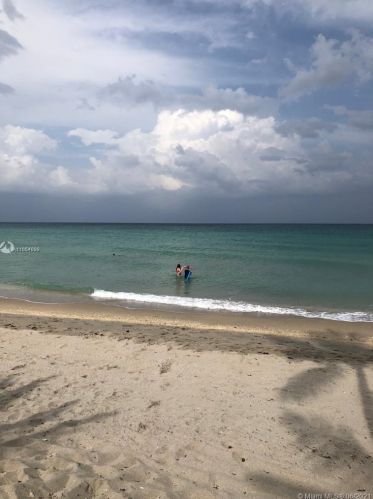 39 12th St, Dania Beach FL  33004-4226 exterior