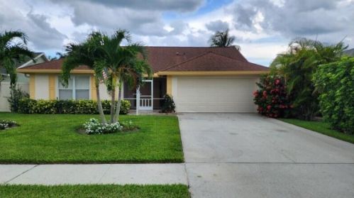 12900 Meadowbreeze Dr, West Palm Beach, FL 33414-8061