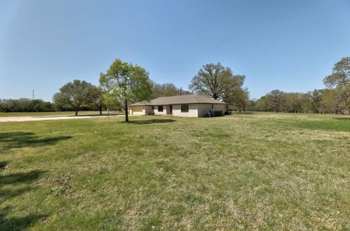 207 Rancho Bueno Dr, Georgetown TX  78628-9521 exterior