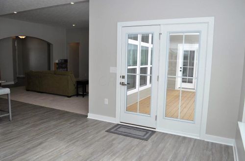 1702 Keela Dr, Pataskala OH  43062-7121 exterior