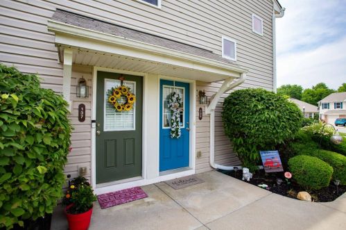135 Woodside Park Dr, Amelia, OH 45102-8709