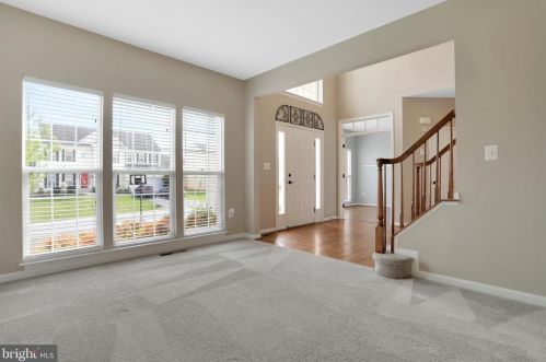 125 Victoria Ln, Charles Town WV  25414-5984 exterior