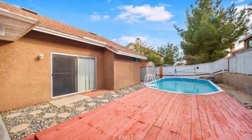 14599 Ponderosa Ranch Rd, Victorville CA  92392-6178 exterior