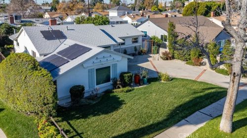 7065 Varna Ave, North Hollywood, CA 91605-4418