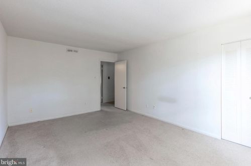 144 Wellington Ter, Lansdale PA  19446-4960 exterior