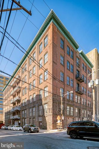 428 13th St, Philadelphia PA  19147-1143 exterior