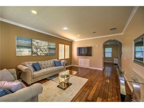 29795 Cambridge Ave, Santa Clarita, CA 91384-4526