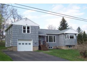 4009 Fuller Hollow Rd, Vestal, NY 13850-5543