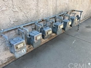 9242 Park St, Bellflower CA  90706-5665 exterior