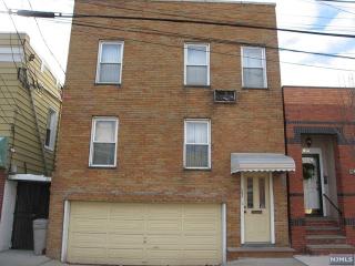 302 Delano Pl, Fairview NJ  07022-1744 exterior