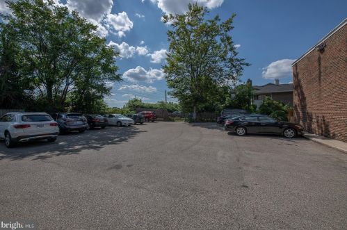 104 Montgomery Ave, Ardmore PA  19003-1423 exterior