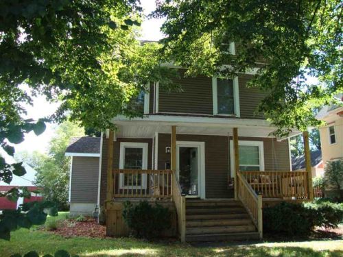 21 Elm St, Massena Center, NY 13662-1827