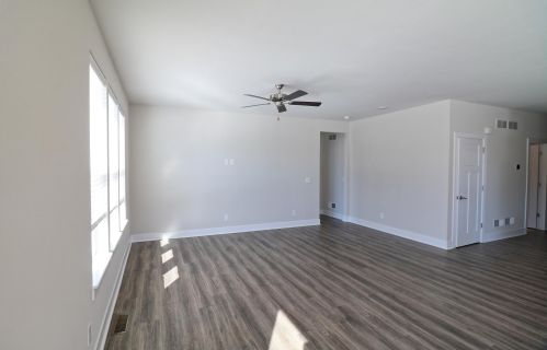 3142 Karnopp Ct, Sturtevant, WI 53177