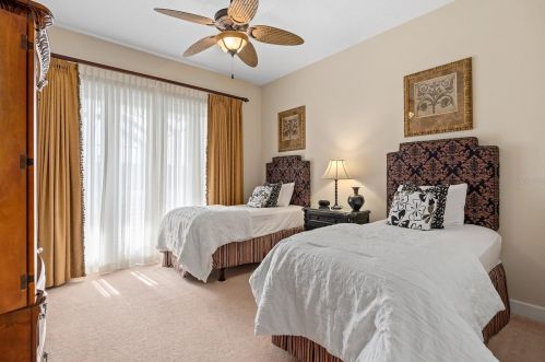 1439 Fairview Cir, Kissimmee FL 34747-6774 exterior