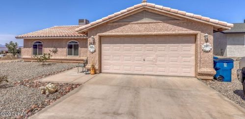 3621 Kiowa Blvd, Lake Havasu City, AZ 86404-1704