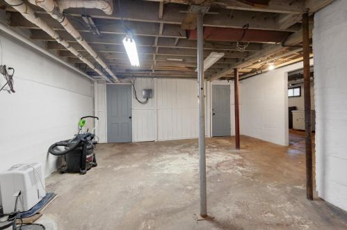 233 Woodlawn Ave, Green Bay WI  54303-2849 exterior