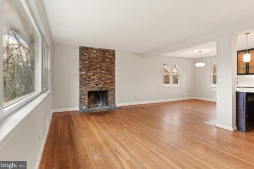 3216 Hewitt St, Falls Church VA  22042-2508 exterior