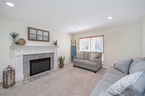 1567 Bridget Ave, Simi Valley CA  93065-3607 exterior