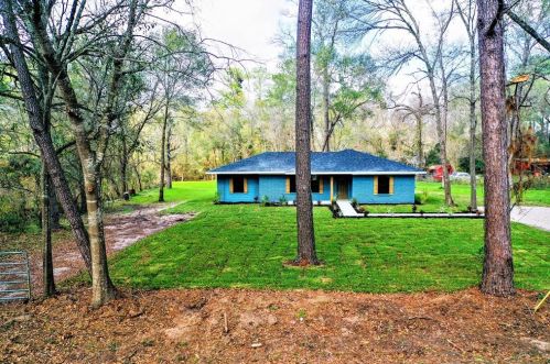 29911 Sleepy Brook Ln, Magnolia, TX 77355-6036