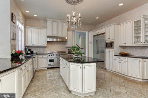 200 Sandy Flash Dr, Kennett Sq, PA 19348-2586