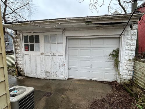 1916 Pearl St, Covington, KY 41014-1214