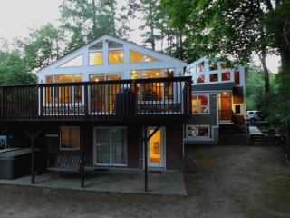 17 Lakeview Dr, Nottingham, NH