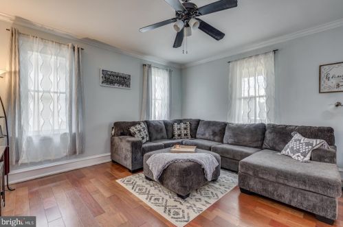 220 Prospect St, Camden NJ  08109-2613 exterior