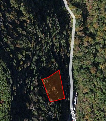 1344 Potato Branch Rd, Dry Creek, KY 41862-8985