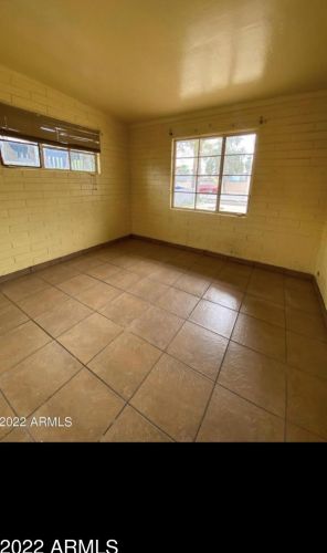 1822 Diamond St, Phoenix, AZ 85006-3625