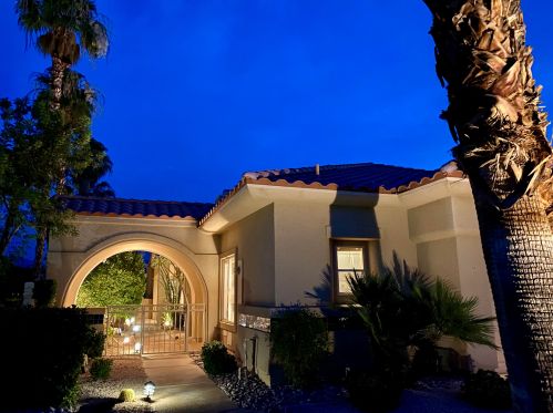 88 Kavenish Dr, Rancho Mirage CA  92270-3247 exterior