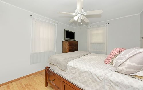 58 Maple St, Central Islip NY  11722-3105 exterior