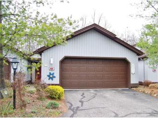 61 Pinewood Dr, Medina OH  44256-2894 exterior